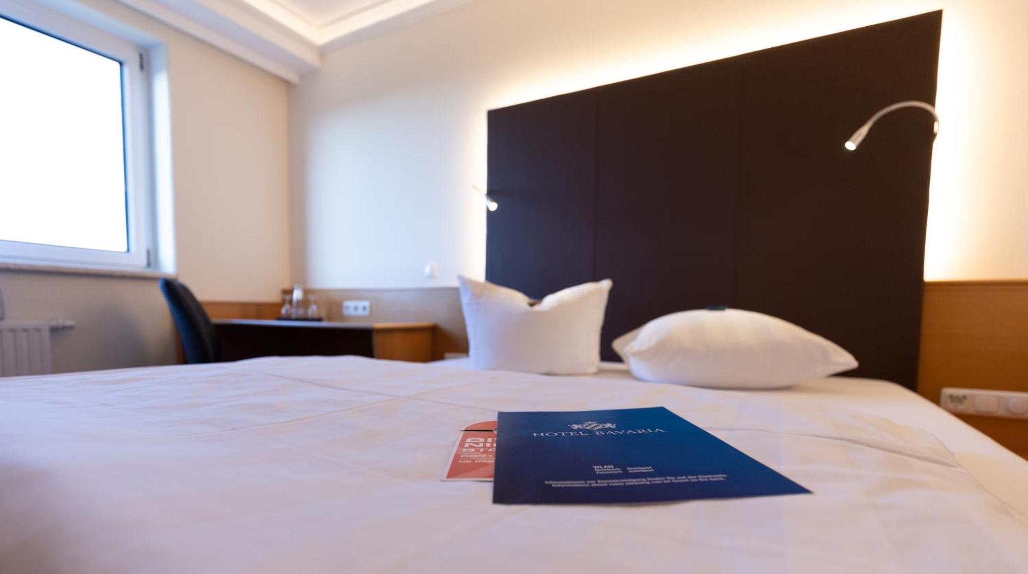 Hotel Bavaria Брена Экстерьер фото