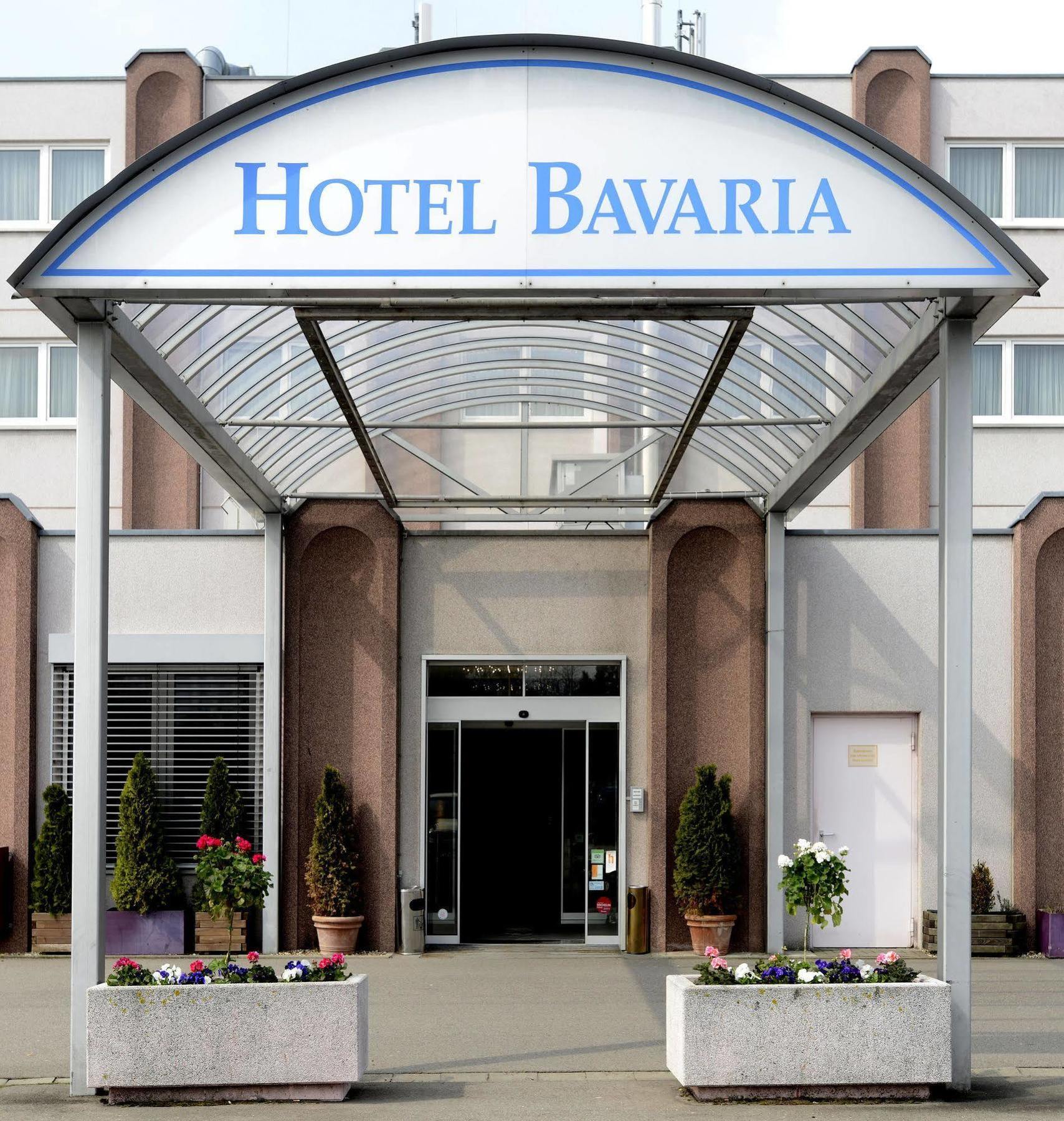 Hotel Bavaria Брена Экстерьер фото